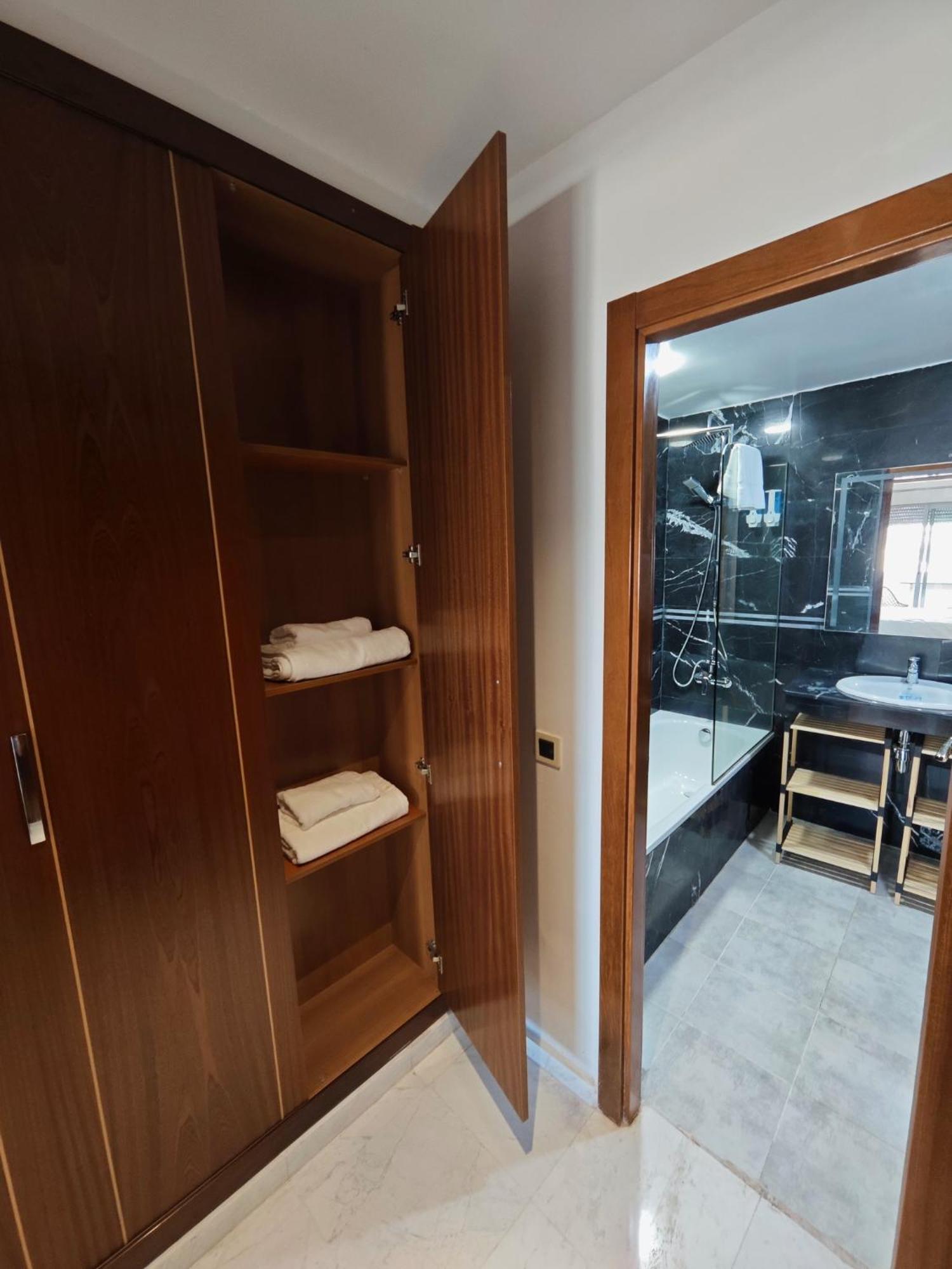 Holiday Apartments In Tanger Boulevard Exterior foto